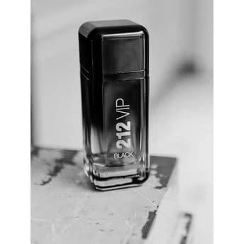 Carolina Herrera Mens 212 VIP Black Eau de Parfum For Unisex